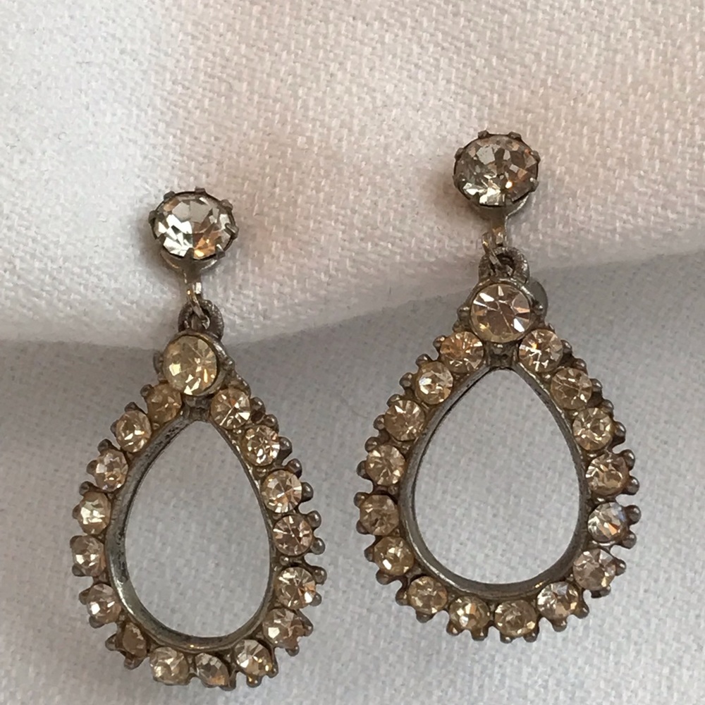 Vintage Rhinestone Dangle Drip Teardrop Earrings Screw On.